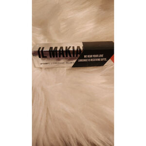 IL MAKIAGE Lip Glaze
